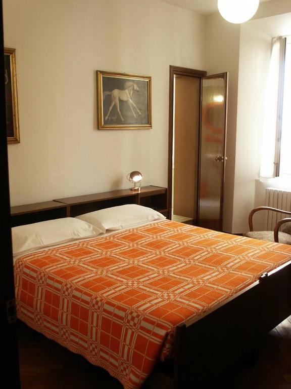 סלסומאג'יורה טרמה Albergo Corona חדר תמונה