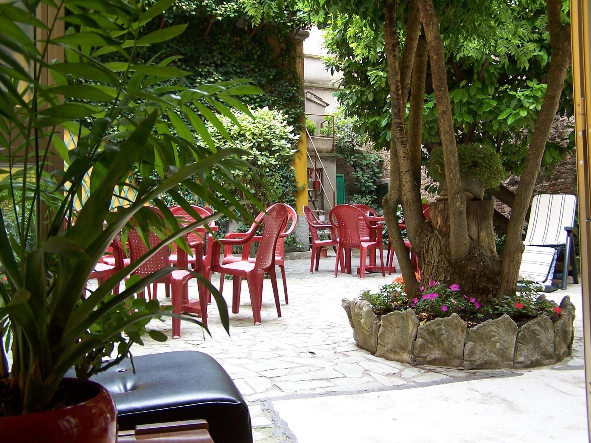 סלסומאג'יורה טרמה Albergo Corona מראה חיצוני תמונה